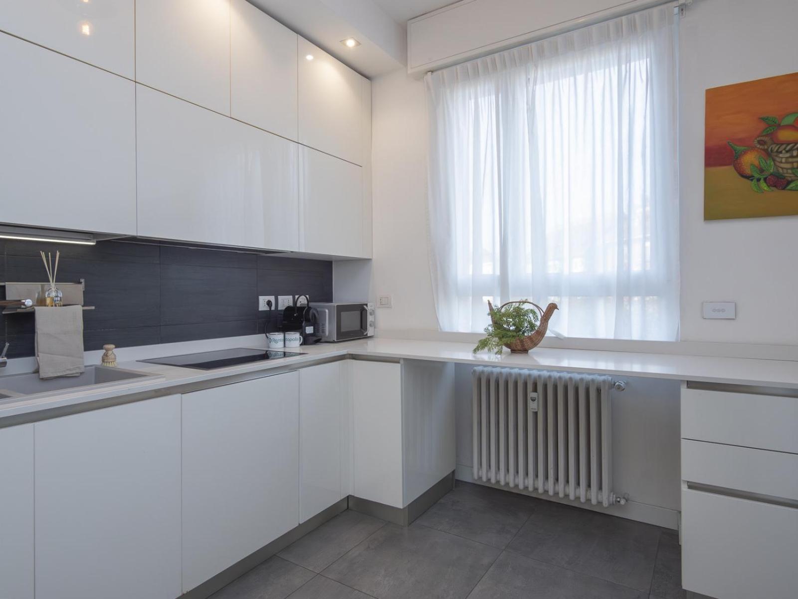 Modern 3 Bedroom With Balcony Steps From San Siro By Rentopolis Appartement Milan