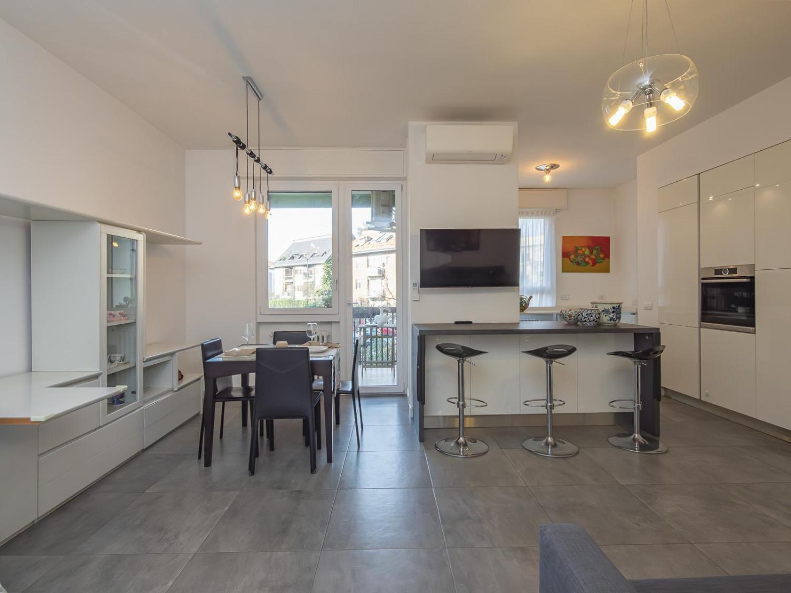 Modern 3 Bedroom With Balcony Steps From San Siro By Rentopolis * Milan