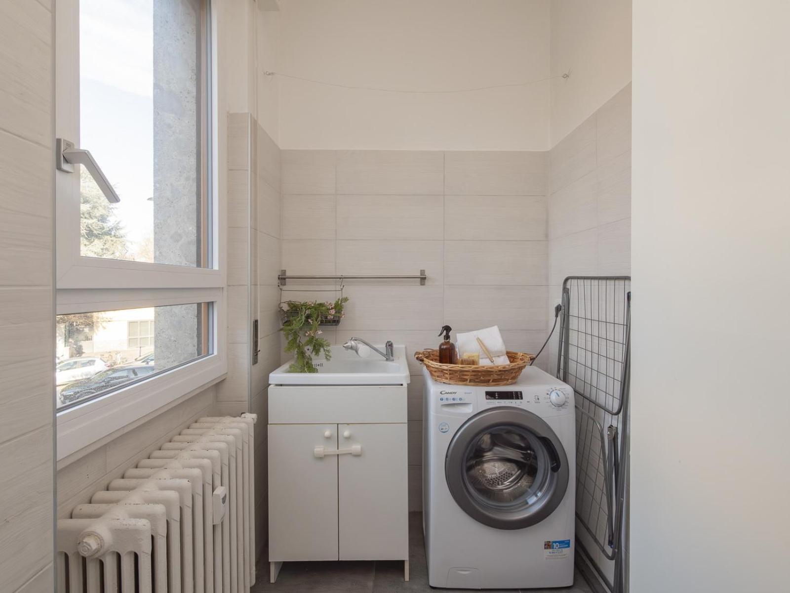 Modern 3 Bedroom With Balcony Steps From San Siro By Rentopolis